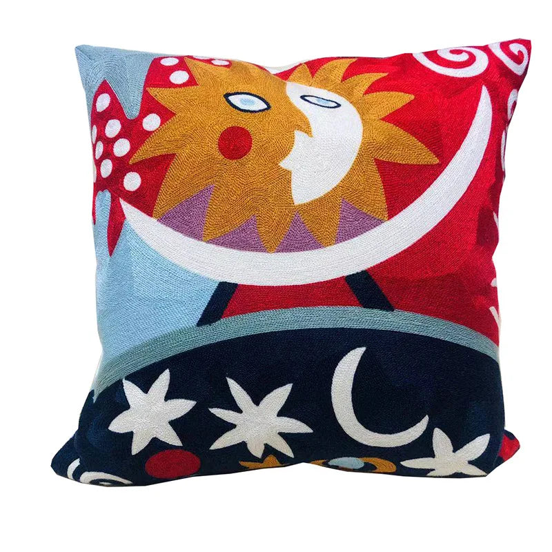 Finni's De Cojin Picasso Abstract Embroidered Pillow Cover