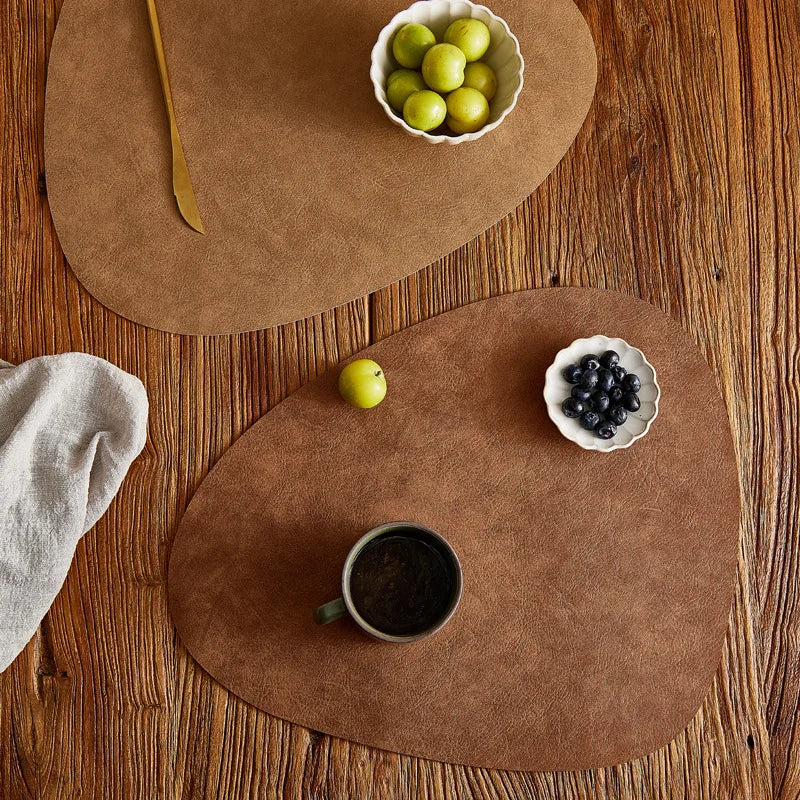 Hila's Abstract Placemats - Stylish & Heat Resistant Table Decor