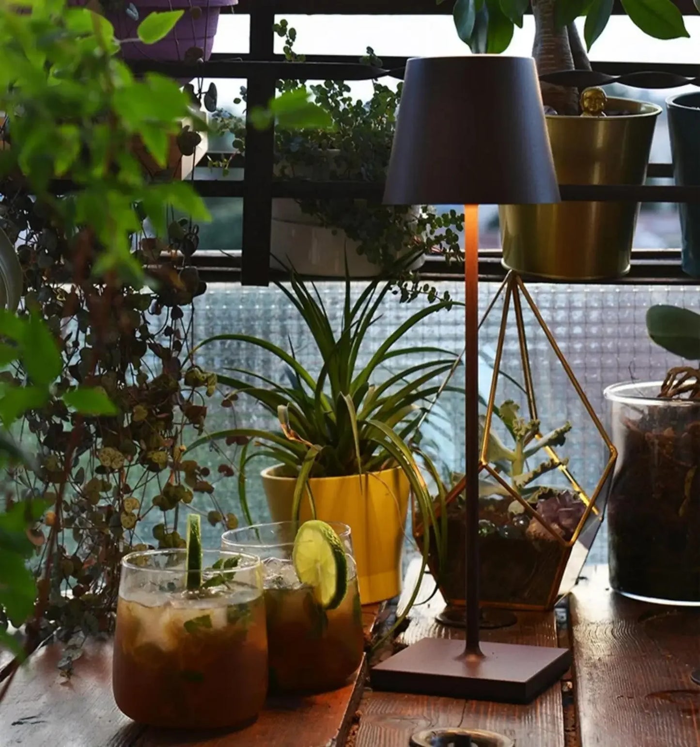 Polly's Portable LED Charging Lamp - Perfect for Indoor & Outdoor Use